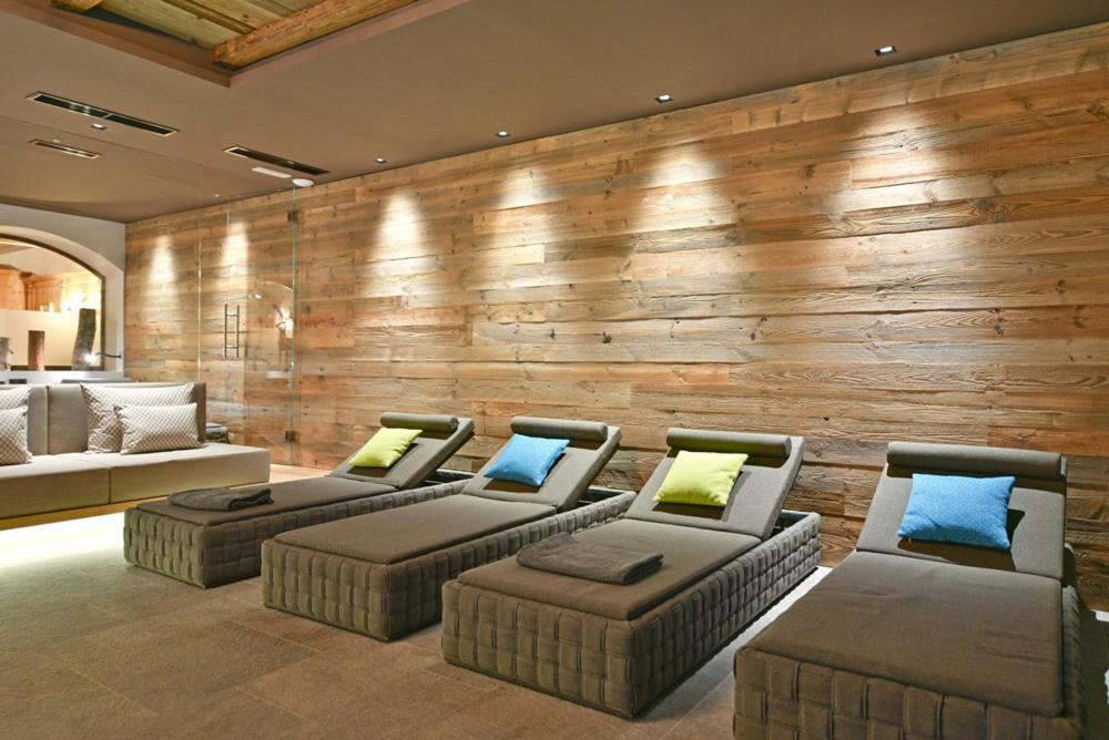 Hotel Dosses Тирес Экстерьер фото