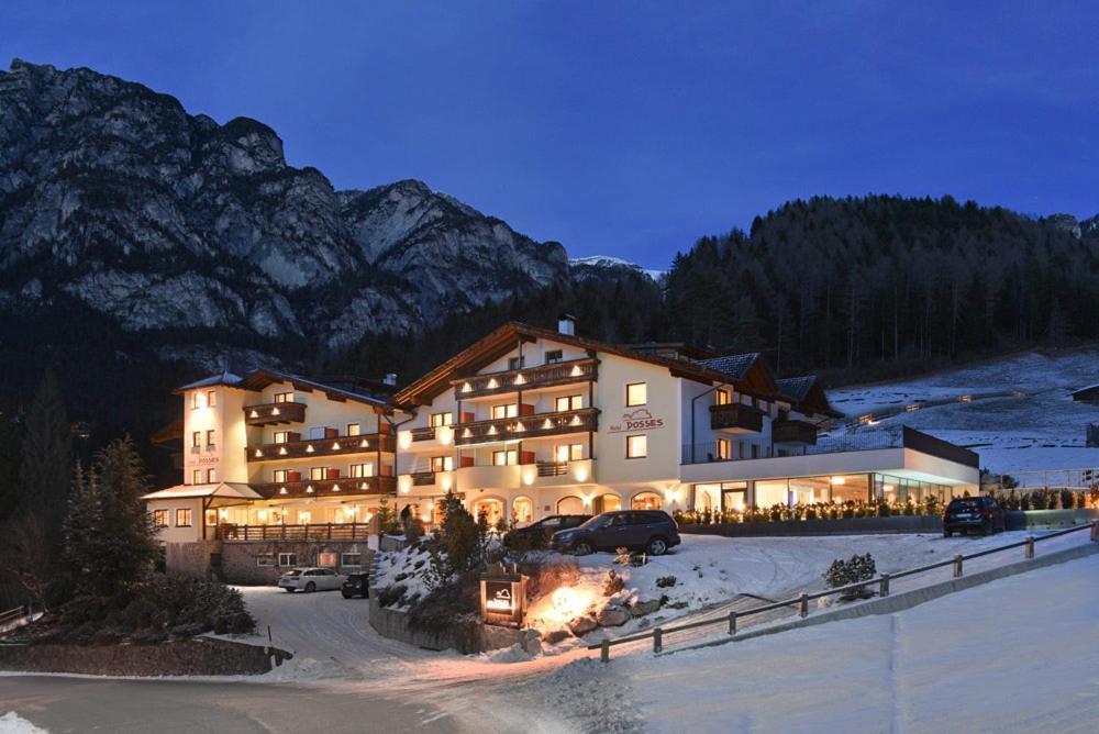 Hotel Dosses Тирес Экстерьер фото